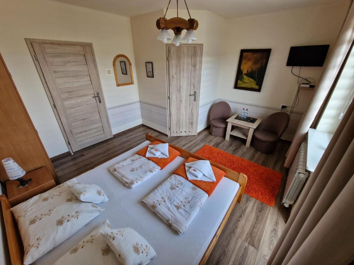 Bed and Breakfast Irena Корбелюв Экстерьер фото
