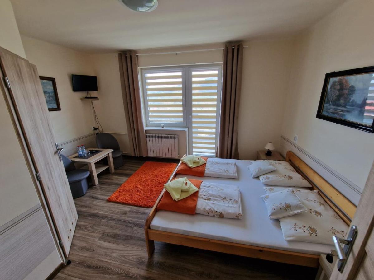 Bed and Breakfast Irena Корбелюв Экстерьер фото